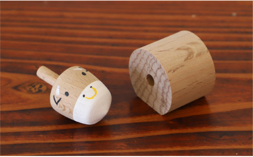 こま人形・うし【丑年の干支飾りに】