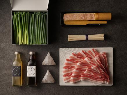 ねぎ農家の、朝採りねぎ鍋