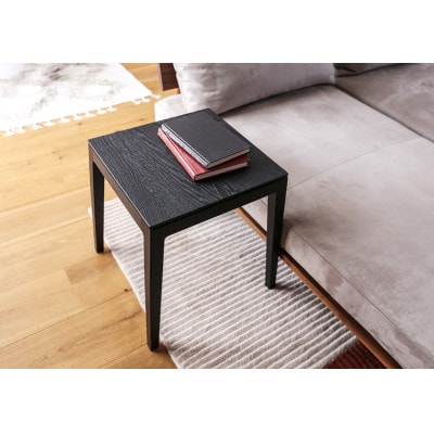 モル 40×40サイドテーブル ホワイトオーク　黒塗装