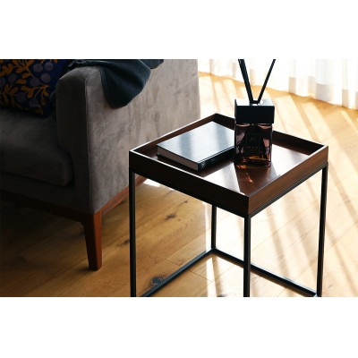 リニエ サイドテーブル ウォルナット/フレーム:ブラック