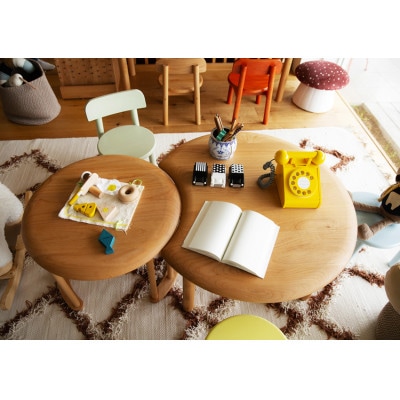 ニカ トリカゴテーブル