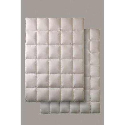 羽毛布団　2枚合わせオールシーズン使用可能　シングル　ダウン90%