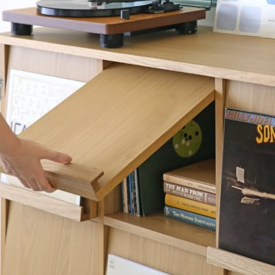 本棚  レッチェ 180マガジンレコードラック オーク【10年保証】【高野木工】【配送不可地域：離島】