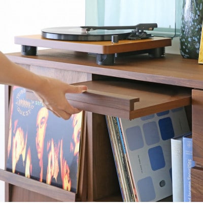 本棚  レッチェ 68マガジンレコードラック ウォルナット【10年保証】【高野木工】【配送不可地域：離島】