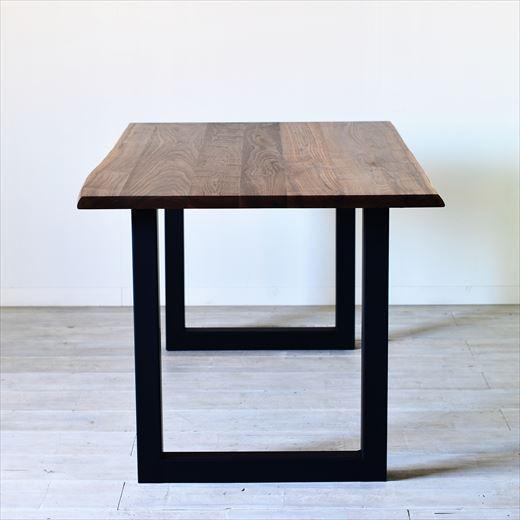 耳付き天板のダイニング／スチール脚の幅１５０テーブル／オイル塗装／選べる材種