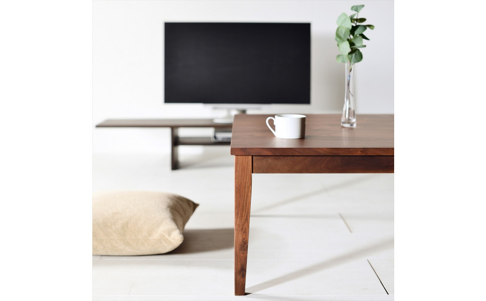 【シンプルモダンな家具のお部屋に】 シャープなデザインのＮＯ１センターテーブル110×110 ウォールナット ローテーブル 無垢材 国産 大川家具