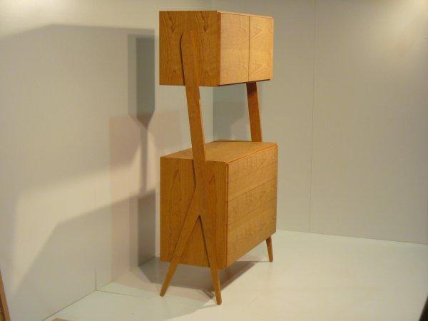 【BoraCabinet ブラックチェリー】北欧テイスト・おしゃれなキャビネット飾り棚・キッチン収納など様々な用途で活躍します＜ブラックチェリー材　オイルフィニッシュ＞