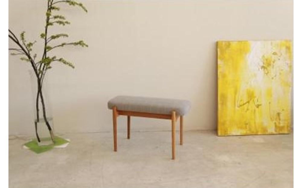 【完成品】【幅68cm】ダイニングベンチ bolo stool Square S：グレー×ピンク・オーク材