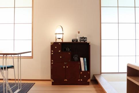 【吉野プレミアム 80階段箪笥 吉野色】★創業明治40年老舗「境木工」熟練の職人の手により1つ1つ丁寧に作り上げる伝統工芸品「吉野民芸家具」 モダンな雰囲気をプラスした和モダンインテリア