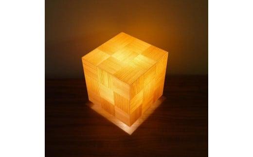 アクリキューブ行灯 銘木ツキ板 市松模様(国産杉板目)LED電球