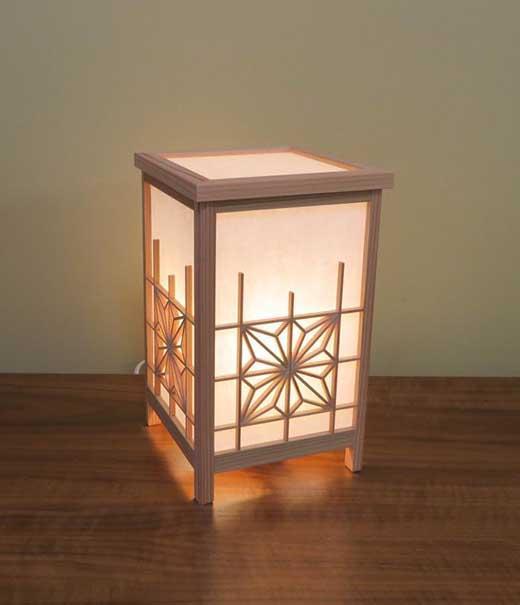 和風照明 角行灯「匠」 Mサイズ 楮和紙 無地きなり(角麻組子)蓋付