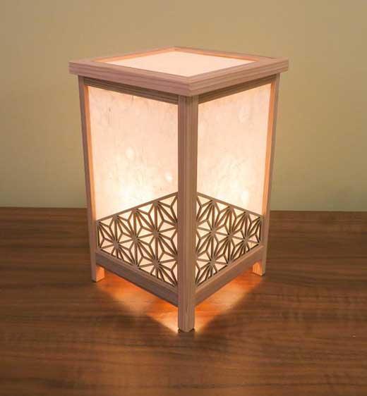 角行灯「匠」組子デザイン Mサイズ 名尾和紙繊維入り落水 麻の葉組子模様  蓋付