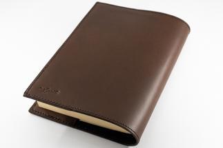 maf pinto (マフ ピント) レザーブックカバー四六判ハードカバーサイズ（レギュラーモデル）【ダークブラウン】