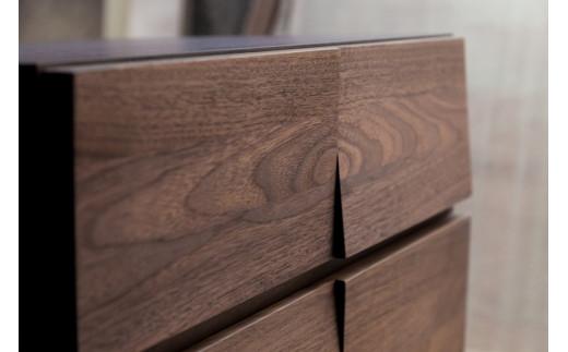 チェスト タンス 幅78 4段 奥行44 ウォールナット 無垢材 引き出し 収納 桐たんす 箪笥 脚付き 大川家具 丸田木工 モデルノ