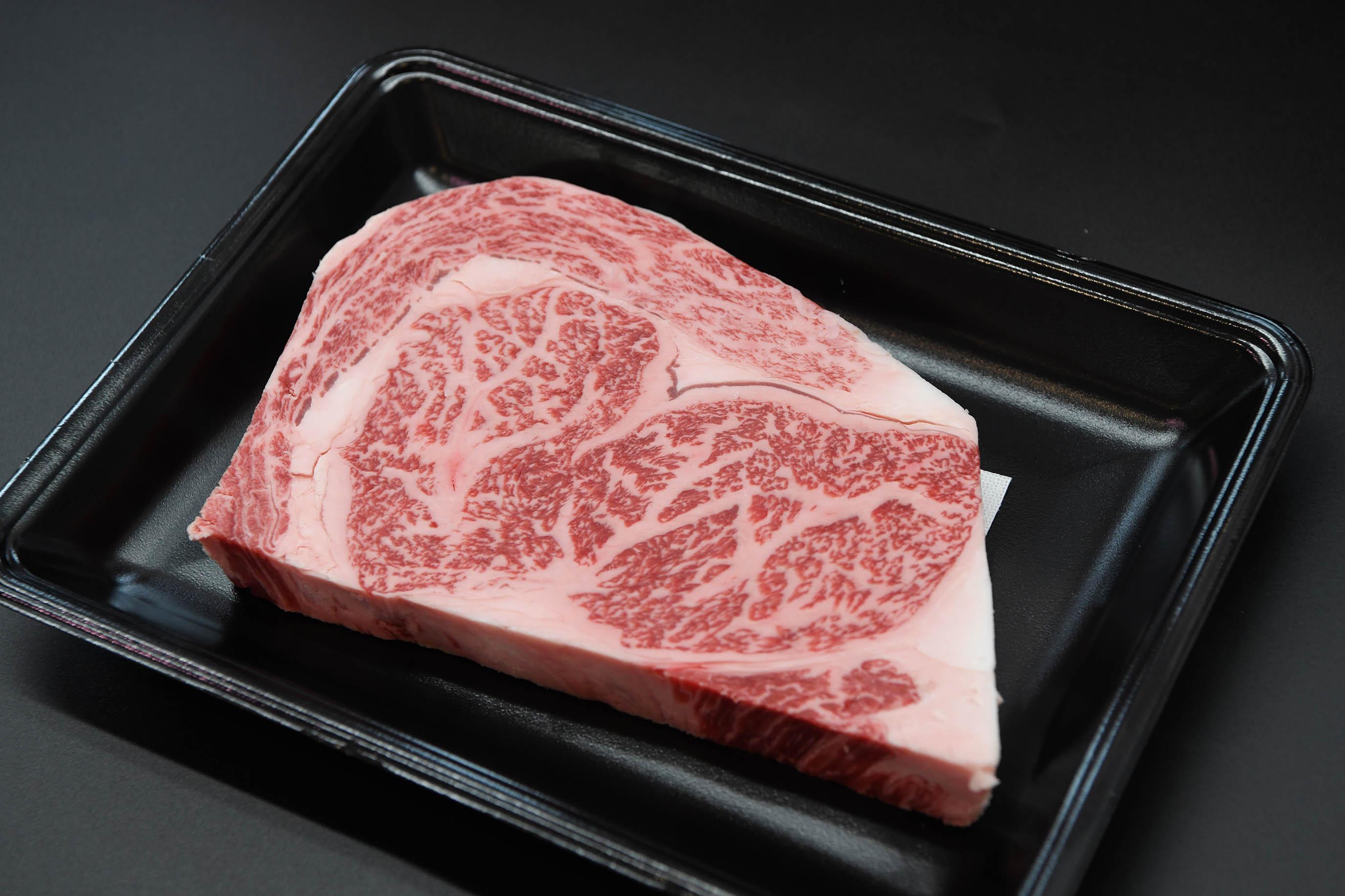 博多和牛　リブロースブロック　約500g