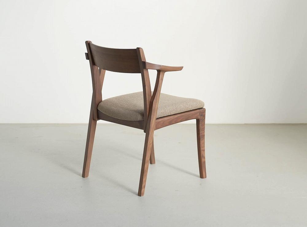 ダイニングチェア　FAME　ウォールナット無垢　大川家具　大川市