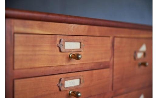 ピッキオ チェスト 無垢家具 北欧家具デザイン ブラックチェリー