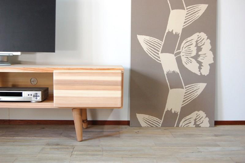 【撫でたくなる国産杉のすべすべキャビネット】NADEテレビボード 170 国産杉