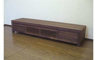 【HARKI テレビボード 180cm】 ウォールナット オイルフィニッシュ リモコン対応 無垢材のルーバー扉が印象的なテレビボード