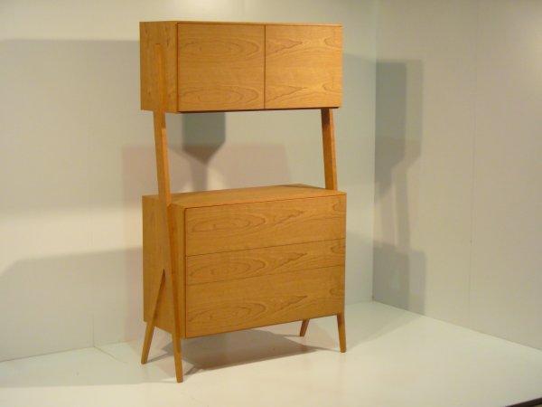 【BoraCabinet ブラックチェリー】北欧テイスト・おしゃれなキャビネット飾り棚・キッチン収納など様々な用途で活躍します＜ブラックチェリー材　オイルフィニッシュ＞