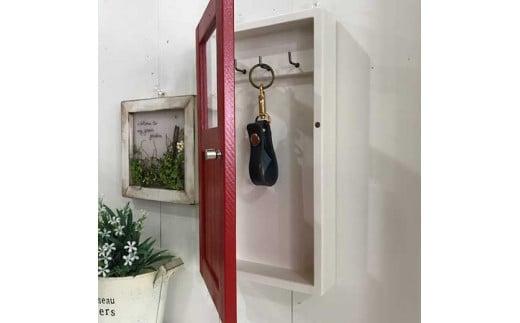 小さな扉のキーボックス 赤色