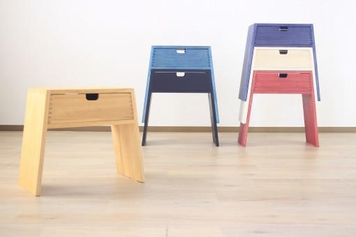 【PRIMO スタッキングスツール スミイロM】★腕利きの職人が仕上げたマットな高級感のある色彩と色褪せにくいセラウッド塗装 便利な収納付きで軽くて丈夫な実用性も兼ね備えたスツール