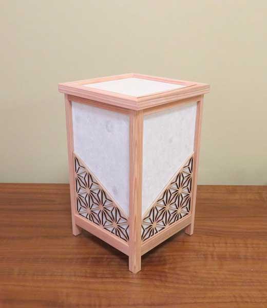 角行灯「匠」組子デザイン Mサイズ 名尾和紙繊維入り落水 麻の葉組子模様  蓋付