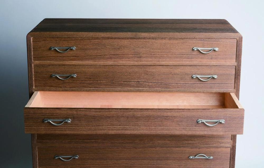 ≪大川の匠≫焼桐着物専用8段タンス 大川家具