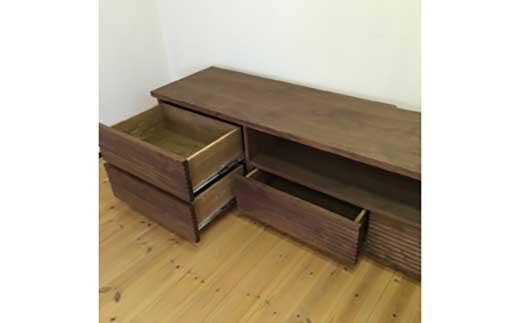 【TV57 テレビボード 240cm】ウォールナット材 オイルフィニッシュ 分割ノックダウン対応・収納力抜群のテレビボード