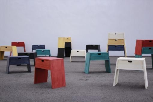 【PRIMO スタッキングスツール シュイロS】★腕利きの職人が仕上げたマットな高級感のある色彩と色褪せにくいセラウッド塗装 便利な収納付きで軽くて丈夫な実用性も兼ね備えたスツール