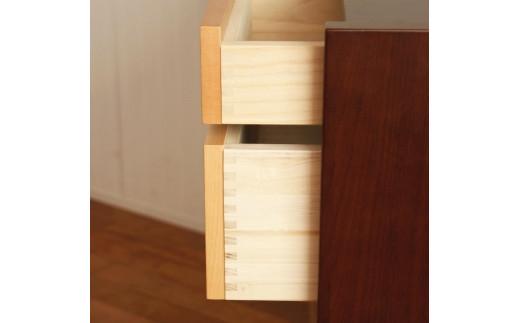 【MOBEL／メーベル 120-5チェスト】★引出しが本体に入り込んだフラットなデザインに異なる5種類の天然木を使った優しいグラデーションの≪5段≫チェスト