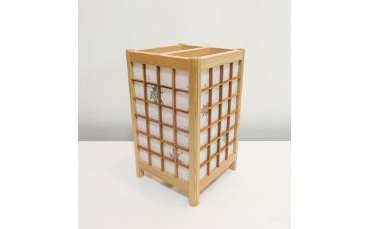 角行灯「匠」 Mサイズ 手漉き和紙(美光紙)紅葉入り 格子組子