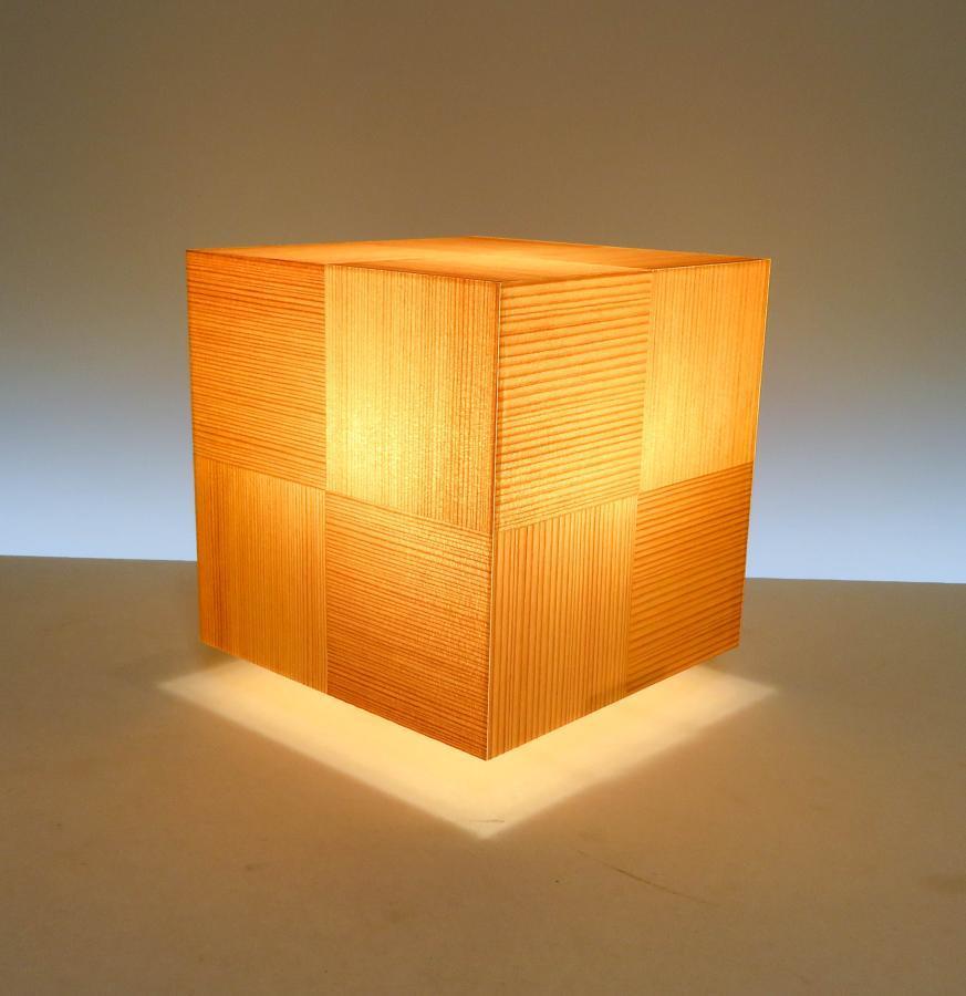 アクリキューブ行灯 Sサイズ 市松模様 国産杉(柾目)ツキ板 LED電球