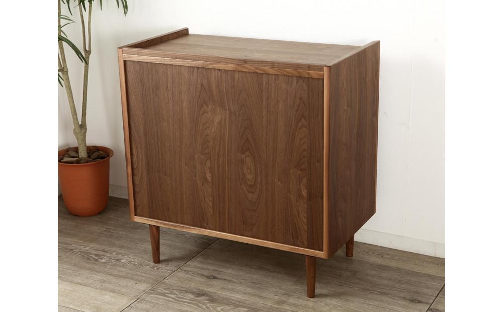 大川家具 フロイド 80cm リビングキャビネット 木脚 真鍮ツマミ 天然木ウォールナット