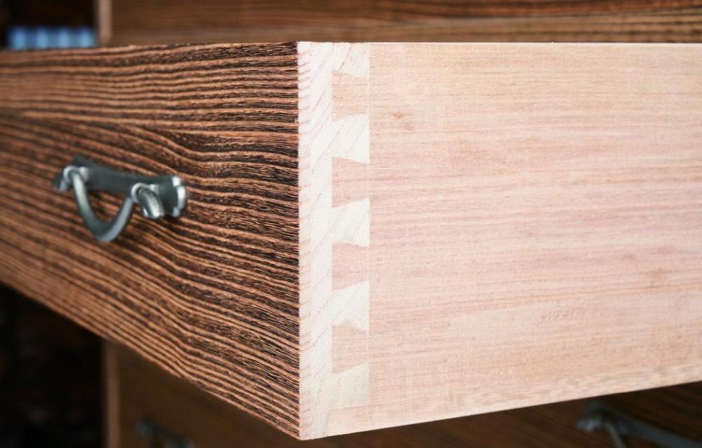 ≪大川の匠≫焼桐着物専用8段タンス 大川家具