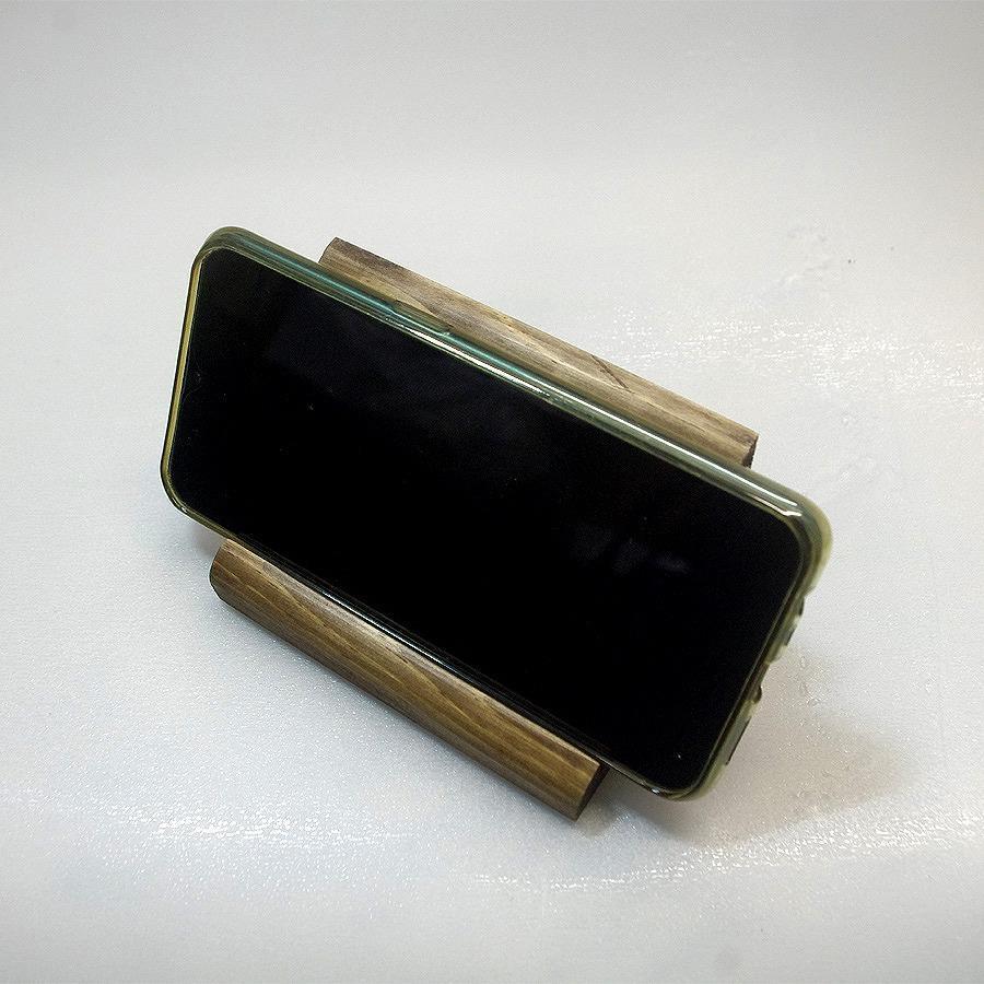 スマホスタンド ハンドブラウン色