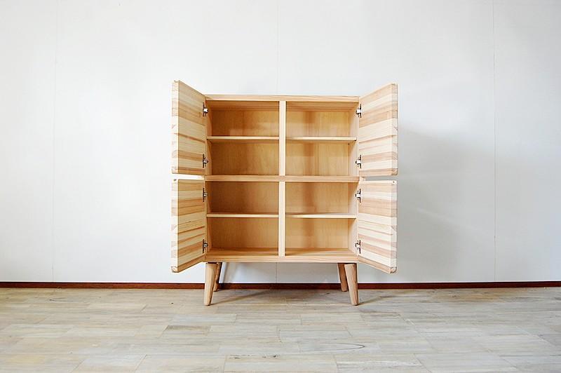 【撫でたくなる国産杉のすべすべキャビネット】NADE4マスキャビネット 国産杉