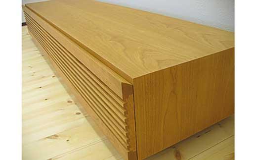 【VOICE テレビボード ブラックチェリー180cm】ブラックチェリー材 オイルフィニッシュ リモコン対応 シャープな無垢材ルーバー扉のテレビボード