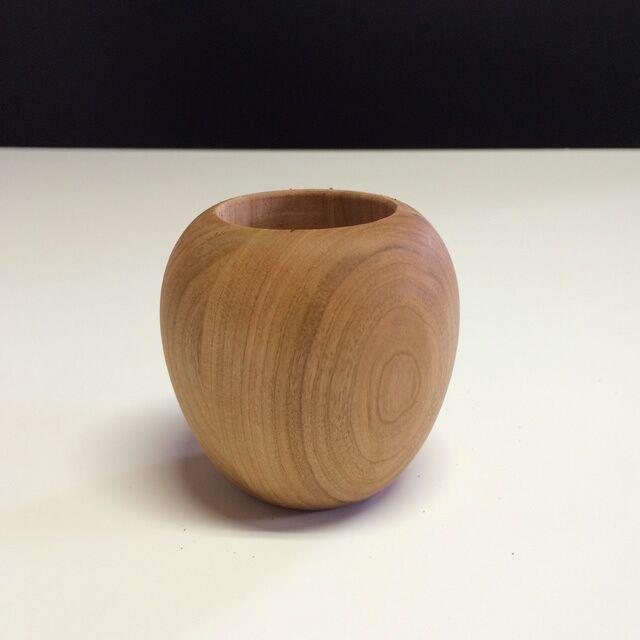 【木製ポット「りんご」ブラックチェリー材】かわいい木製ポット・キャンドル・植物どちらでも使えます＜ブラックチェリー材　オイルフィニッシュ＞
