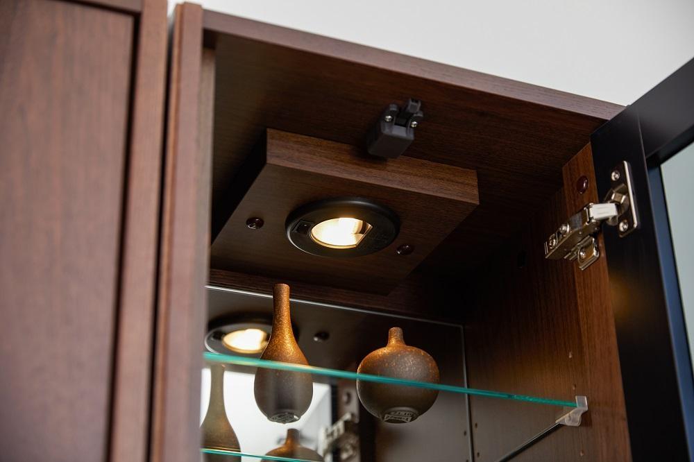 バロン 42キュリオケース：ウォールナット【モーブル】【大川家具】