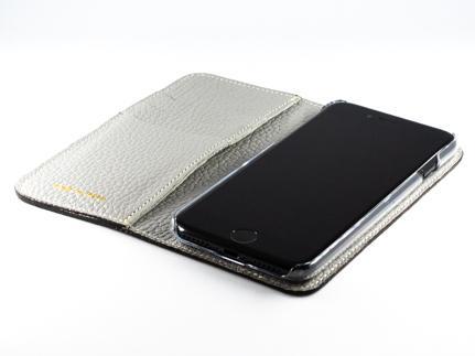 maf pinto アイフォーンケース 本革 日本製 (iPhone SE 第2世代 ／ 8 ／ 7, ) ADRIA LINE 【ライトグレー】