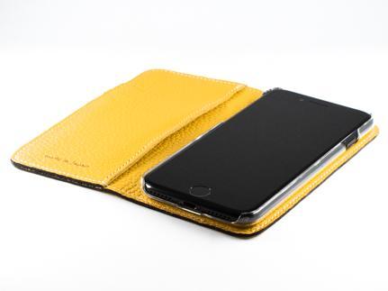maf pinto アイフォーンケース 本革 日本製 (iPhone SE 第2世代 ／ 8 ／ 7, ) ADRIA LINE 【ライトイエロー】