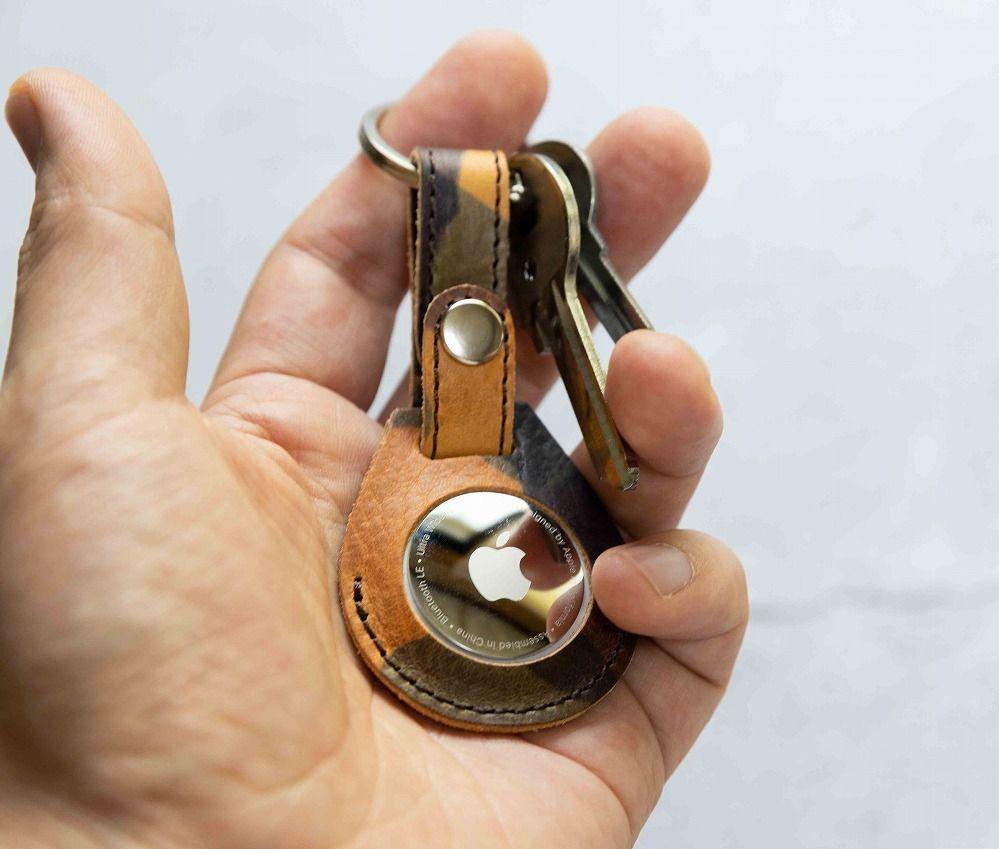 エアタグ用 キーホルダー カバー レザー 本革 キーリング apple airtag 【カモフラージュ ライト】