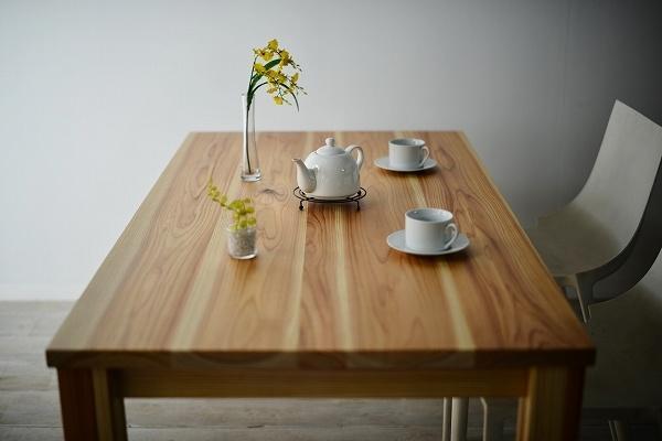 【大分県天領日田杉だけで作る】モリダイニングテーブル 150 国産杉