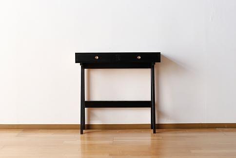 【PAUSE コンソールミドル スミイロ】★コンパクトながらも収納を兼ね備えたコンソールテーブル 日本の伝統色で仕上げた塗装はインテリアのアクセントとして、お部屋を素敵な空間に演出します