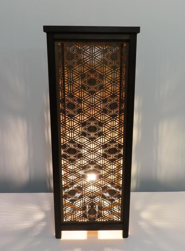 レーザー行灯「趣」Lサイズ  八重麻と胡麻幹（ゴマガラ）デザイン 高さ65cm LED電球付き