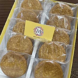 CI-002 ママン・ビスキュイ　M箱（１０枚入）