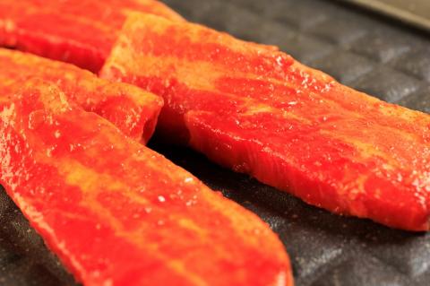 AS-017_特製コチュジャンダレに漬け込んだ味付きサムギョプサル　たっぷり１kg