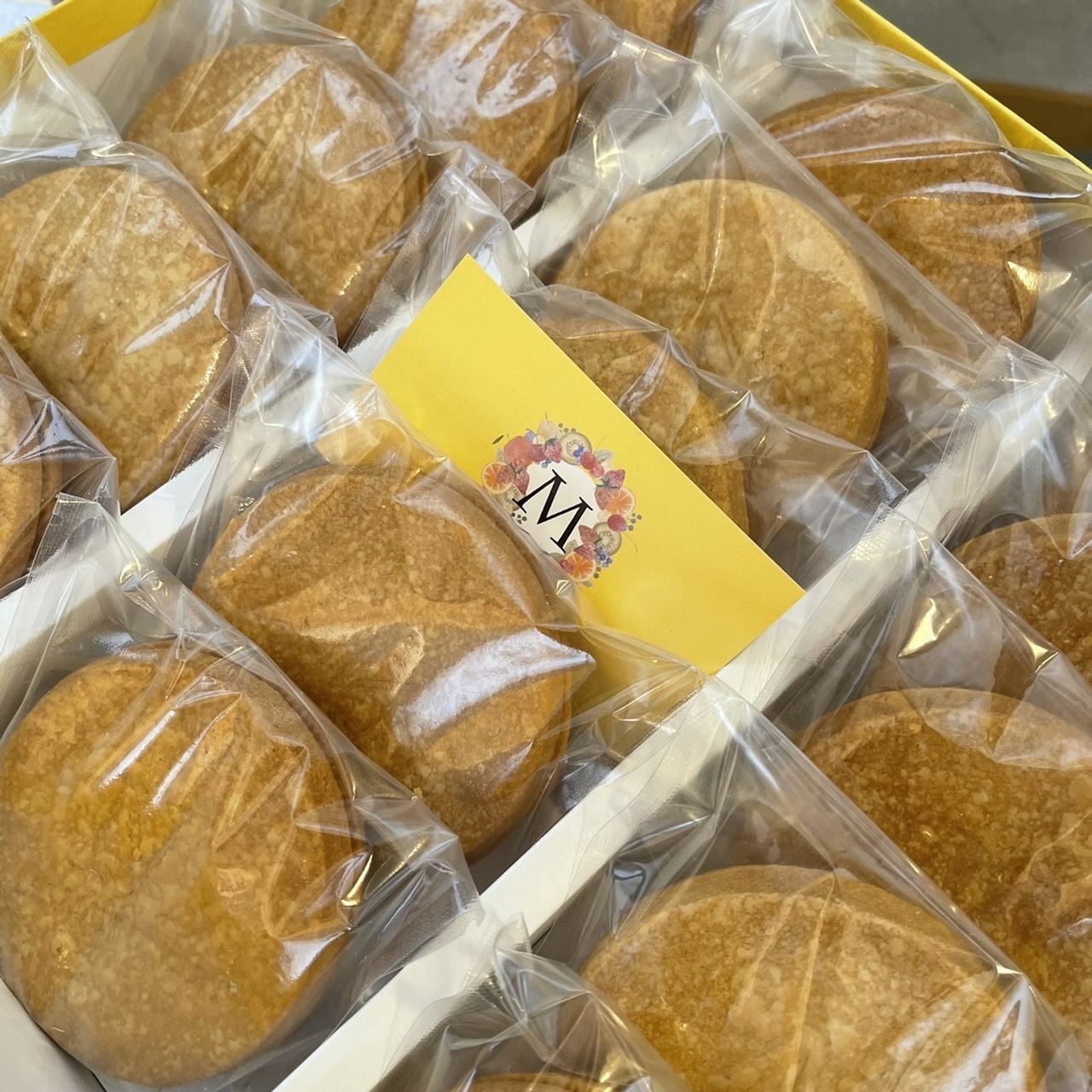 CI-003 ママン・ビスキュイ　L箱（１5枚入）