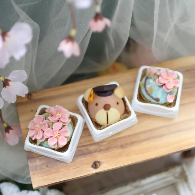 DC-014_卒業式あんフラワー&学帽クマさんまんじゅう　フラワータルト 食べられるお花！あんこのお花！【風呂敷ラッピング】和菓子（計9個）